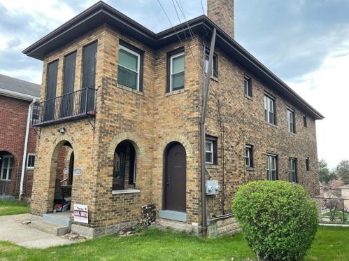 3849 Brighton Rd, Pittsburgh, PA 15212-1601