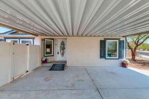 9011 Valgrind Ln, Tucson AZ  85743-7912 exterior