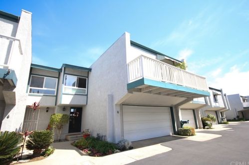 12720 Newport Ave, Tustin CA  92780-2744 exterior