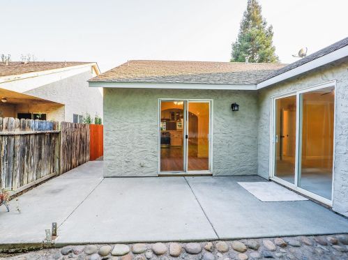 1162 Whitewood Way, Chico CA  95973-1002 exterior