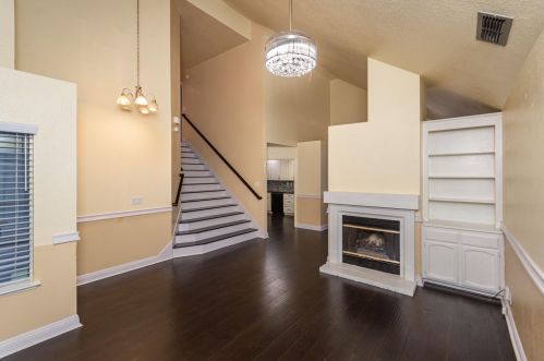 8975 Bramblewood Way, Elk Grove CA  95758-6003 exterior