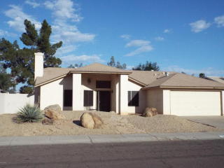 10445 63rd Dr, Glendale, AZ 85302-1120