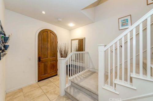 719 Kroeger St, Anaheim, CA 92805-4762