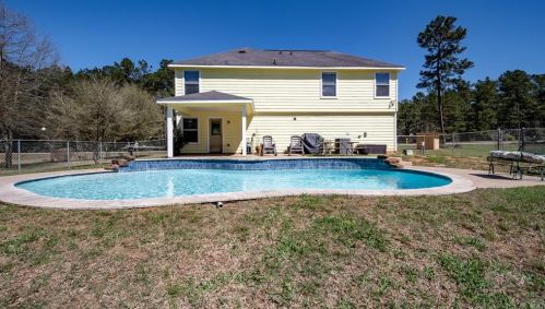 11210 Amber Park Dr, Conroe TX 77303-4371 exterior