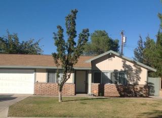 2033 Lingard St, Lancaster, CA 93536-6513
