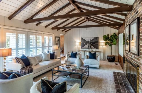 472 Deodara Dr, Los Altos CA 94024-7054 exterior