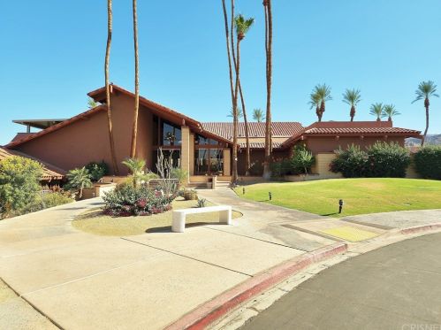 22 Haig Dr, Rancho Mirage CA  92270-3807 exterior
