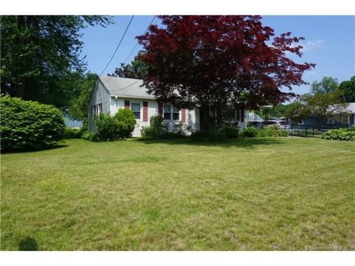 79 Loomis Ave, Plainville, CT 06062-2437