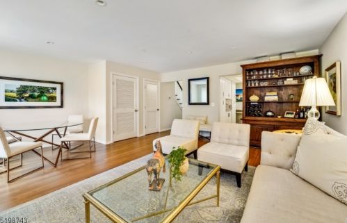 48 Cambridge Rd, Bedminster NJ  07921-1609 exterior