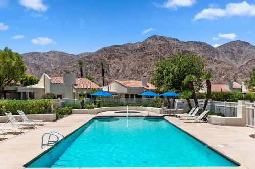 50076 Calle Rosarita, La Quinta CA  92253-2528 exterior