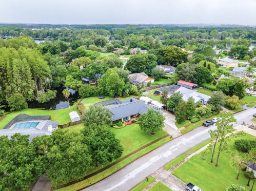 1135 Wisper Run Ct, Lutz FL  33558-5185 exterior