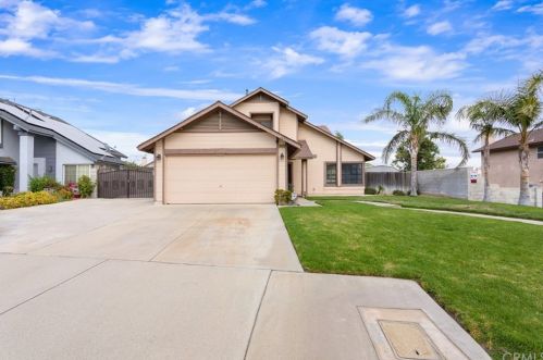 6375 Toledo Ln, San Bernardino, CA 92407-2166