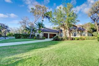 1647 Harrington Park Dr, Jacksonville, FL 32225-4938