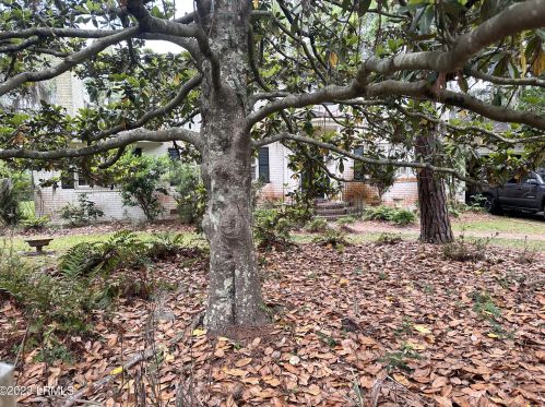 103 Hermitage Rd, Beaufort SC  29902-5321 exterior