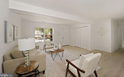 4633 Minnesota Ave, Washington, DC 20019-3822