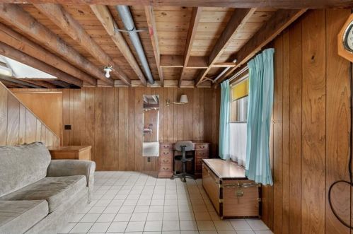 7 Mott St, Providence RI  02909-6024 exterior