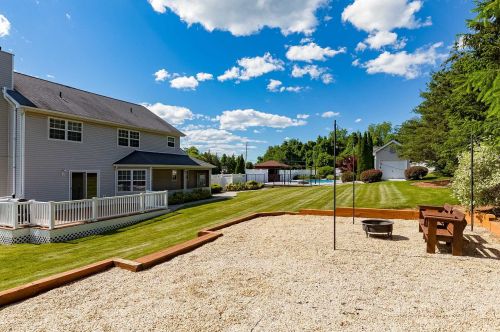 118 Gabriels Path, Poughquag NY  12570-5147 exterior