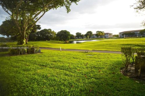 1551 135th Ter, Hollywood FL  33027-1877 exterior