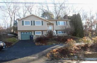 11 Stanley Ln, Nashua NH  03062-3219 exterior