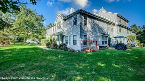 1055 Tarragon Ct, Morganville, NJ 07751-1806