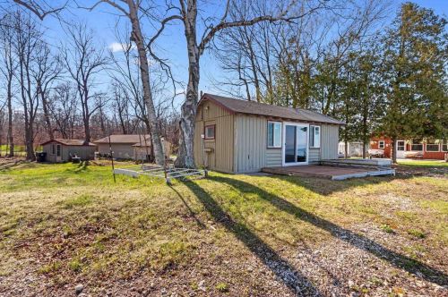 4096 Sand Bay Point Rd, Sturgeon Bay, WI 54235-8402