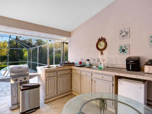 7040 Sable Rdg Ln, Naples FL 34109-3869 exterior
