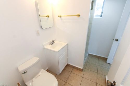 118 Andros St, Lehigh Acres FL 33936-7112 exterior