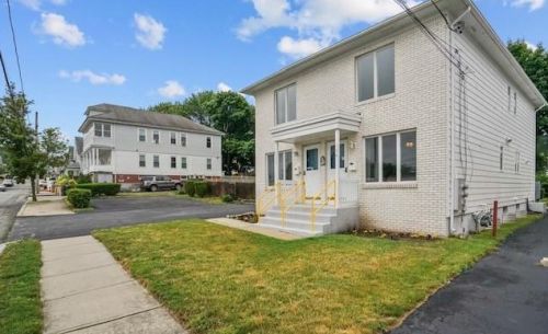 152 Metcalf St, Providence RI  02904-2438 exterior