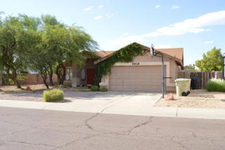 8928 Stella Ave, Glendale, AZ 85305-2430