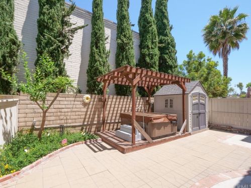 1863 213th St, Torrance CA  90501-2833 exterior