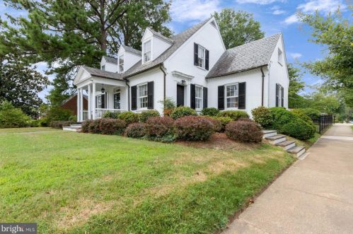 1718 College Ave, Fredericksburg, VA 22401-4653