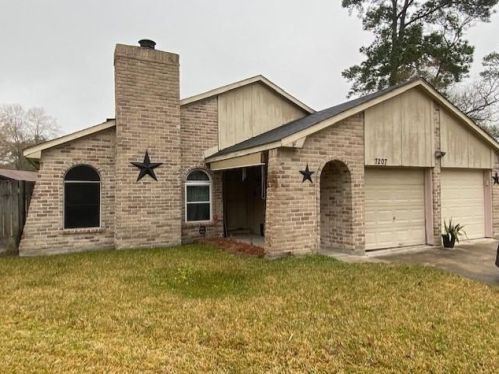 7207 Foxwick Ln, Humble, TX 77338-1628