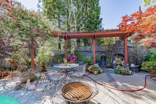 7265 Scarsdale Pl, San Jose CA  95120-4250 exterior