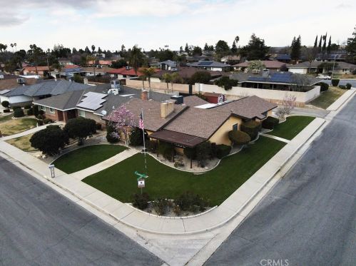 4312 Cambridge Dr, Bakersfield, CA 93306-1707