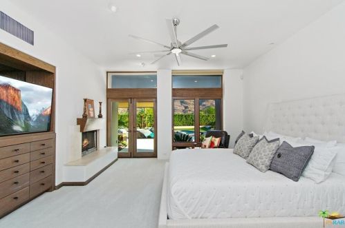 3778 Escoba Dr, Palm Springs CA  92264-3547 exterior