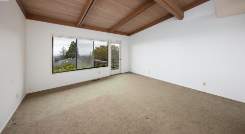 1933 Asilomar Dr, Oakland CA  94611-2309 exterior