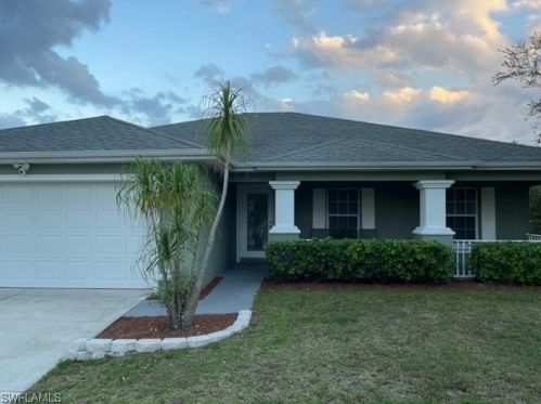 1012 Anthony St, Lehigh Acres, FL 33974-8400