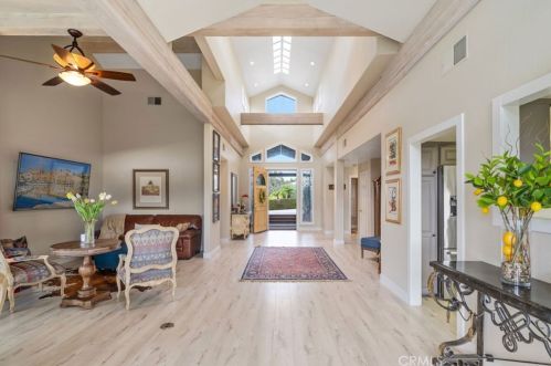 41777 Parado Del Sol Dr, Temecula CA  92592-8998 exterior