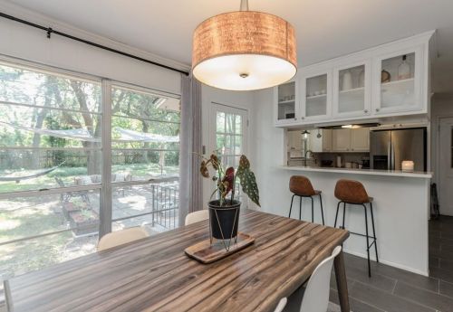 2503 Glenwood Ln, Denton TX  76209-1125 exterior