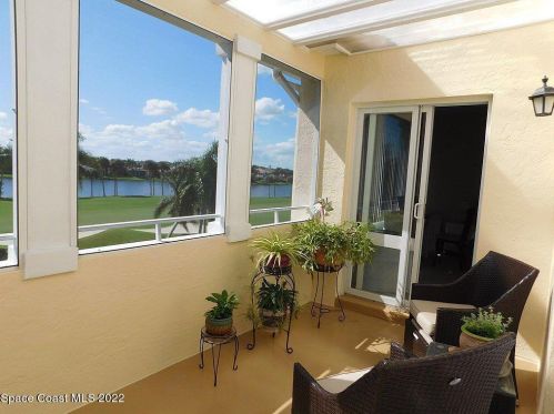 5035 Harmony Cir, Vero Beach, FL 32967-7207