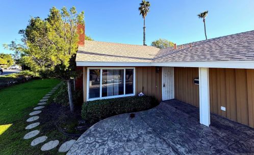 17191 Libertad Dr, San Diego, CA 92127-1330