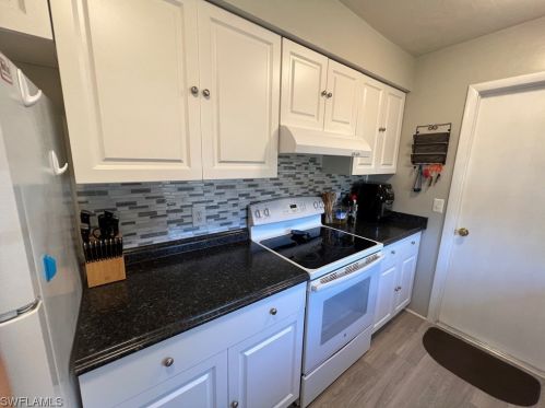 411 Roosevelt Ave, Lehigh Acres FL  33936-1202 exterior