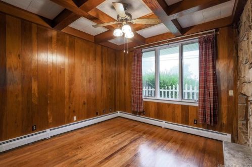 161 Heritage Rd, Putnam CT  06260-2737 exterior