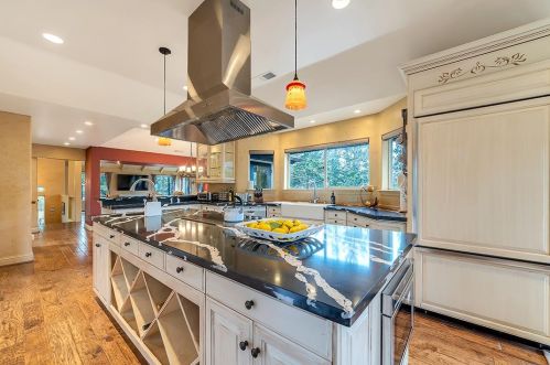 4041 Los Altos Dr, Pebble Beach CA  93953-3014 exterior