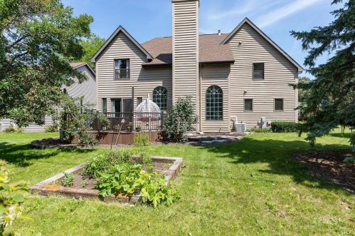 38 Deneveu Cir, Fond Du Lac WI  54935-5457 exterior