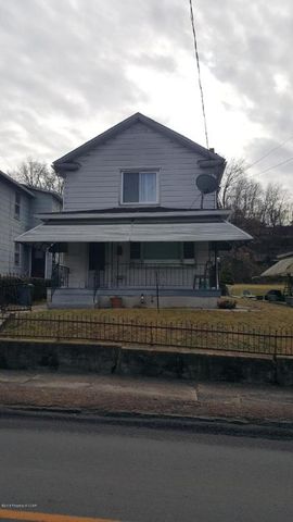 233 Parsonage St, Pittston, PA 18640-2168