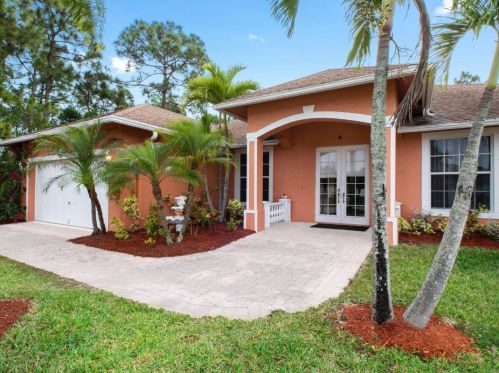 3981 Bamberg St, Fort Pierce, FL 34953-7080