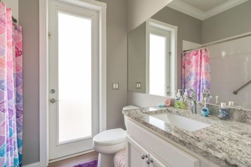 8506 Deimille Ct, Naples FL  34114-2712 exterior