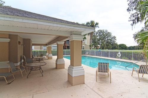 1212 Hiawassee Rd, Orlando FL  32835-5787 exterior