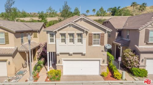 23721 Stagecoach Way, Santa Clarita CA  91354-0722 exterior